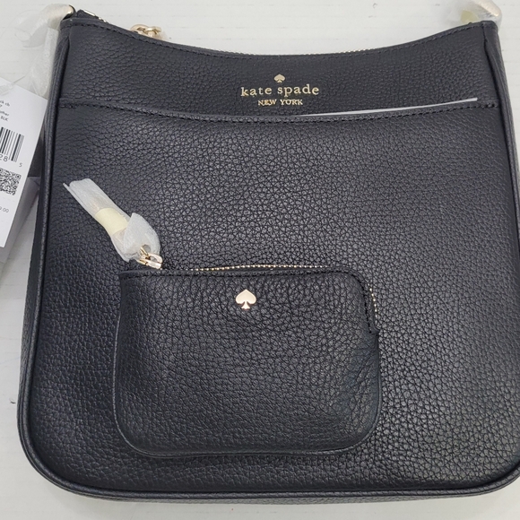 kate spade Handbags - Kate Spade Black Pebbled Crossbody Bag